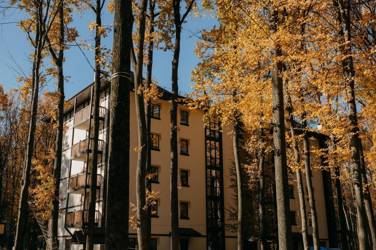 Zastava Uman Hotel Dmytrushky Exterior photo